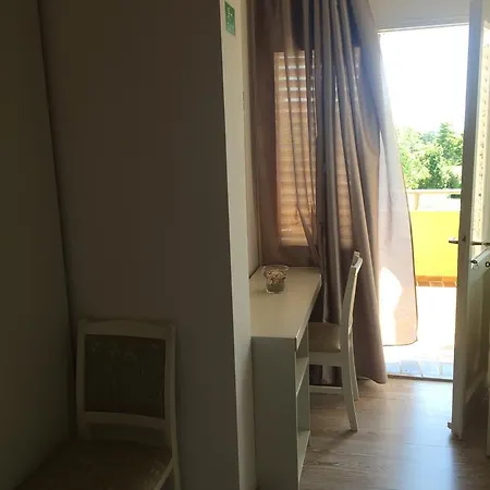 Panorama בית הארחה 4*